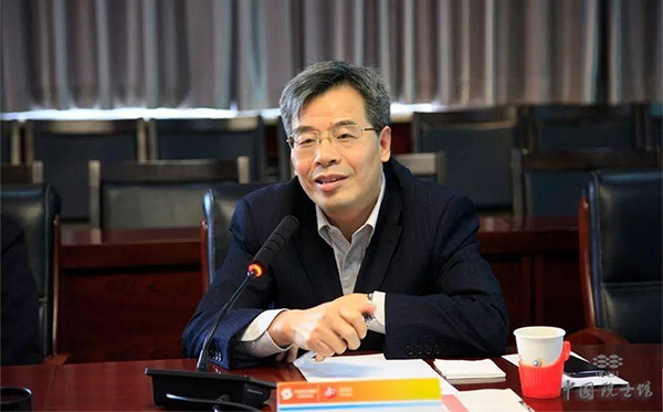 材料基因工程专家谢建新院士莅临AG恒峰科技考察 (3).jpg